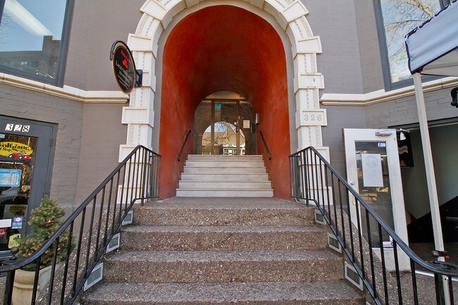 Exterior del edificio - Landesman