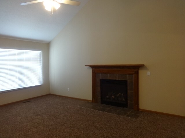 Foto del edificio - 1823 Declaration Dr