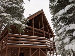 Building Photo - 13444 Davos Dr