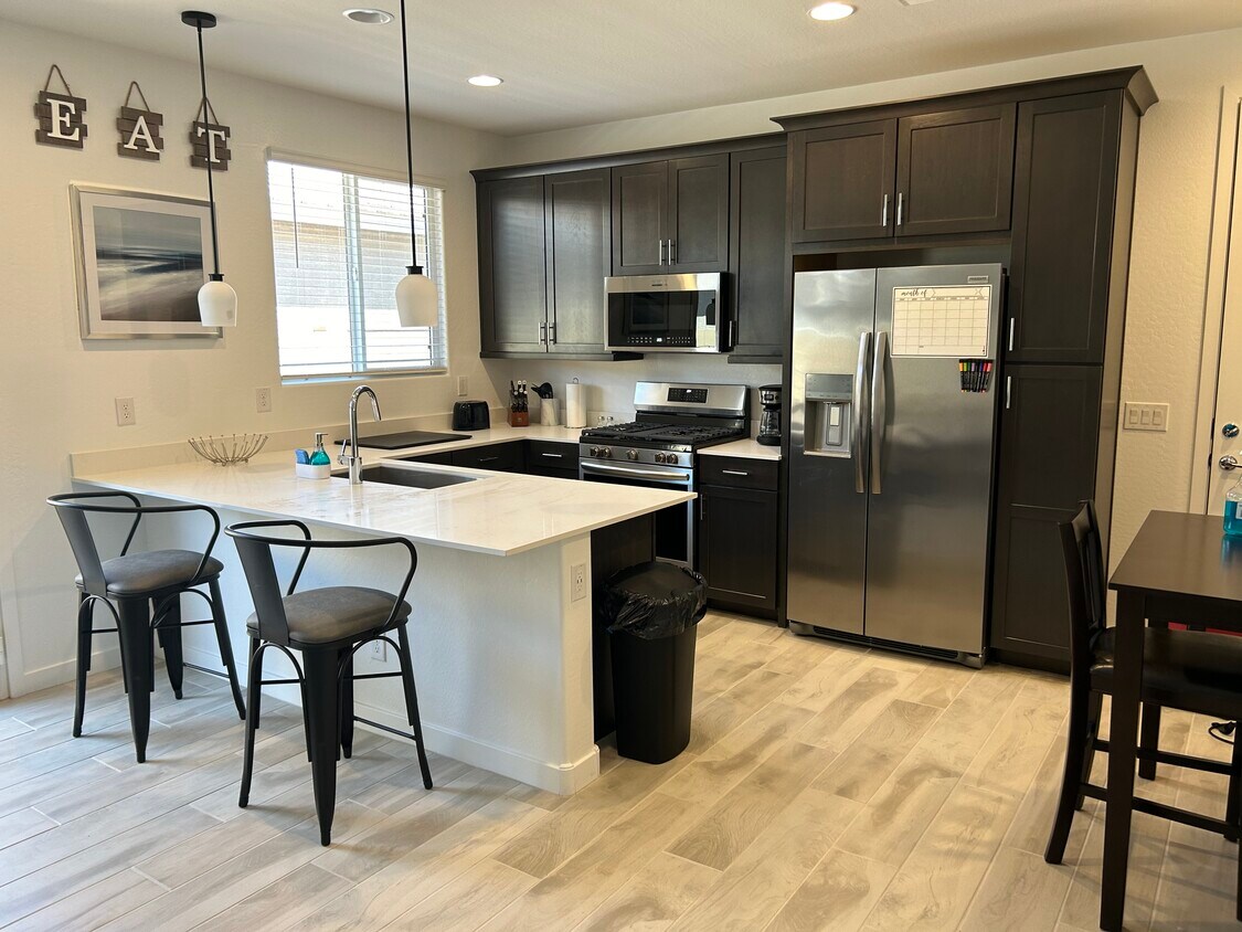 Foto principal - 4282 E Enmark Dr
