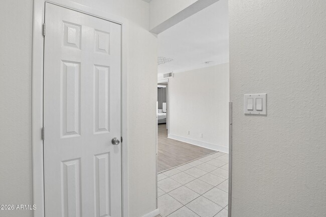 Foto del edificio - 4354 N 82nd St