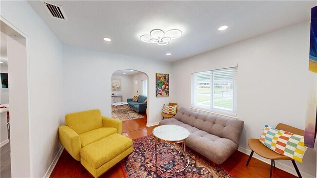 Foto del edificio - 2610 Walton Ave