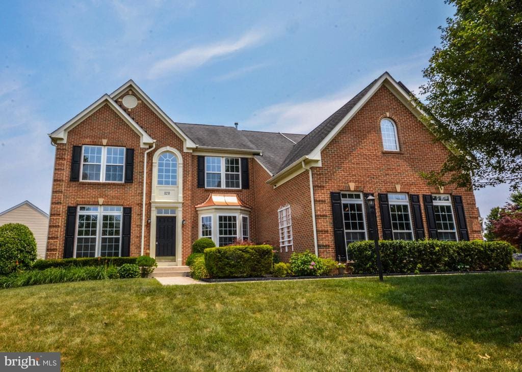 Primary Photo - 120 Galyn Dr
