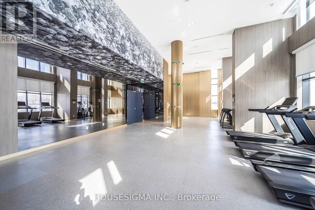 Photo du bâtiment - 405-405 Dundas St W