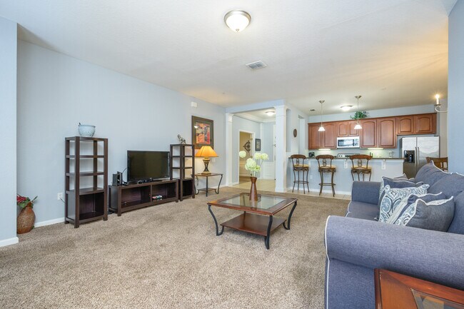 Building Photo - 5037 Shoreway Loop