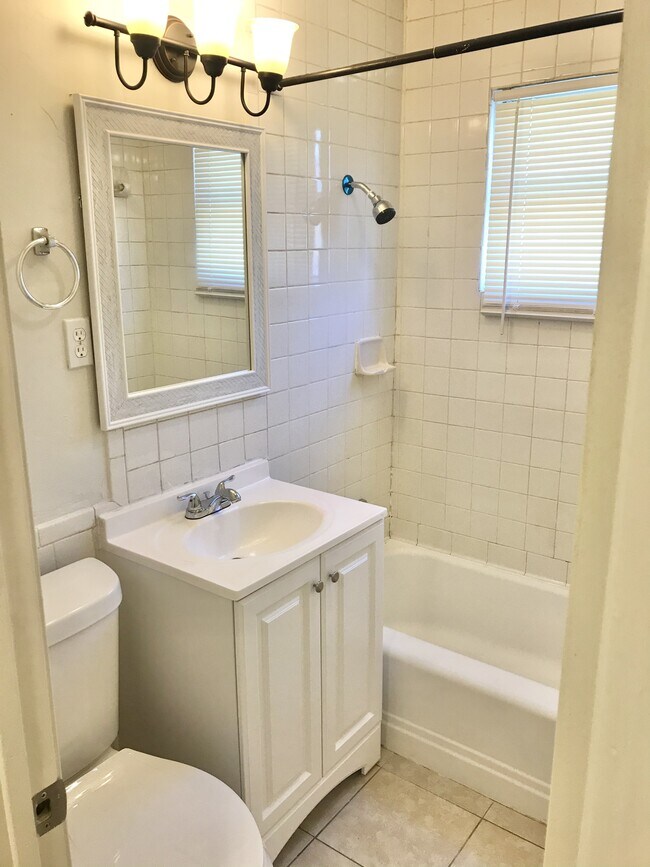 Foto del edificio - 3317 SW 46th St