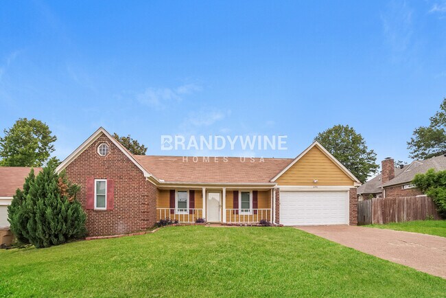 Building Photo - 6490 Saddleback Cir