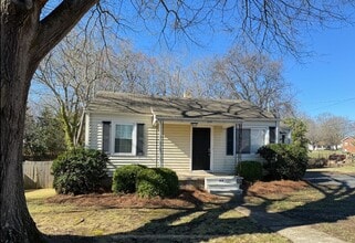 Building Photo - 2202 Florida Ave