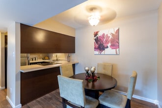 2BR, 1BA - 900 SF Model - Whisper Hollow Apartments