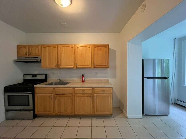 Foto del edificio - 31 Van Nostrand Ave