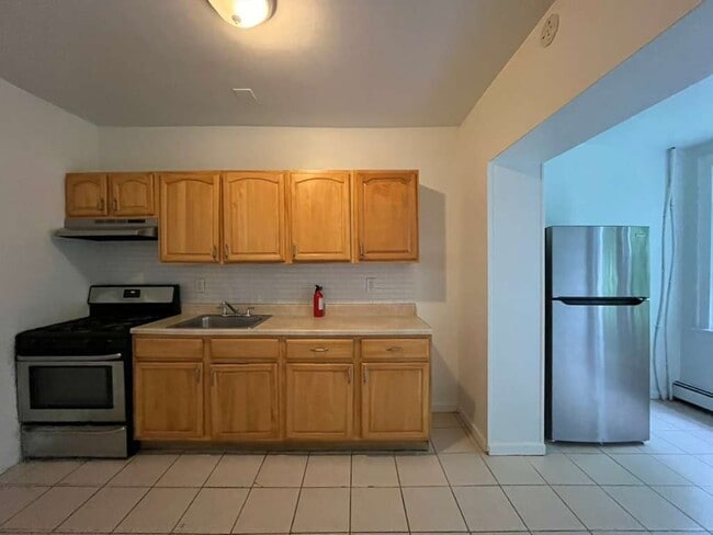 Building Photo - 31 Van Nostrand Ave