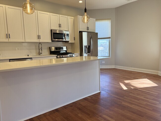 Foto del edificio - 5025 S Michigan Ave