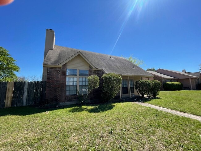 Building Photo - Perfect Home for you!