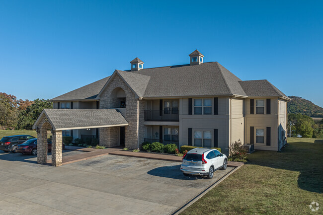 Foto del edificio - Riverview Condominiums at Park Ridge