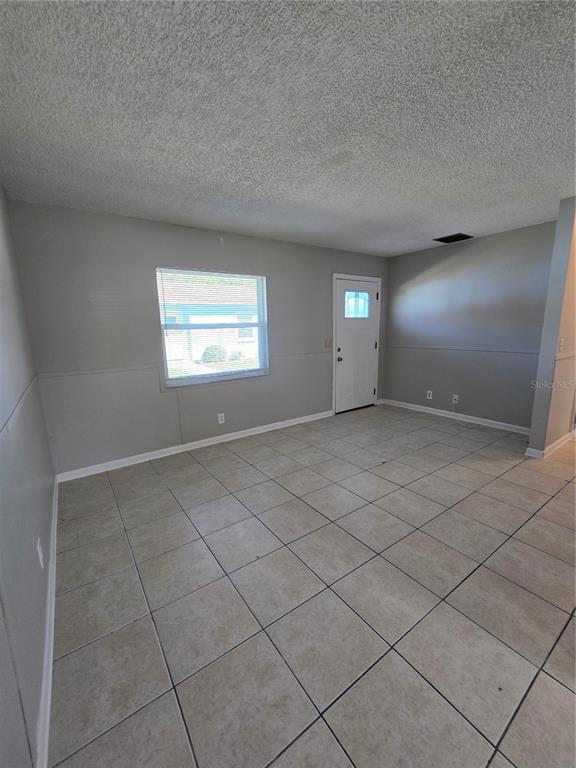 Foto del edificio - 773 NE 9th St