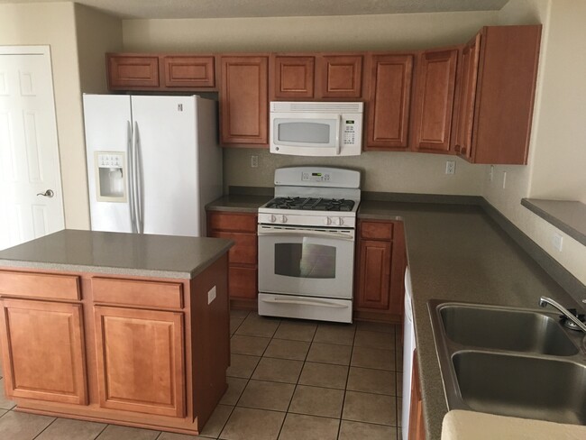 Building Photo - 9604 Mogollon Drive NW