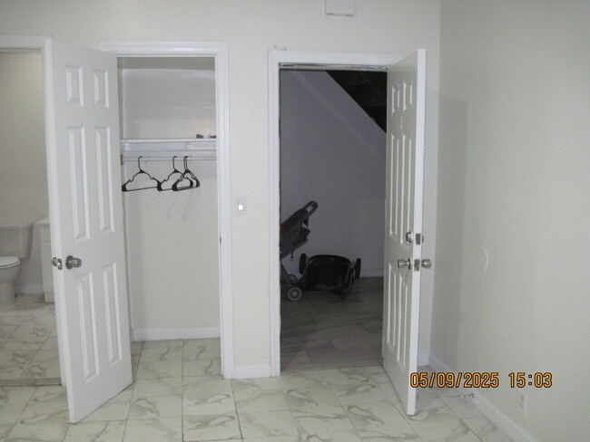 Apartment door&closet - 185 Benziger Ave