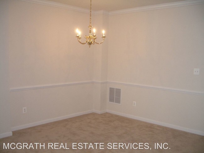 Foto del edificio - 21775 Ladyslipper Sq