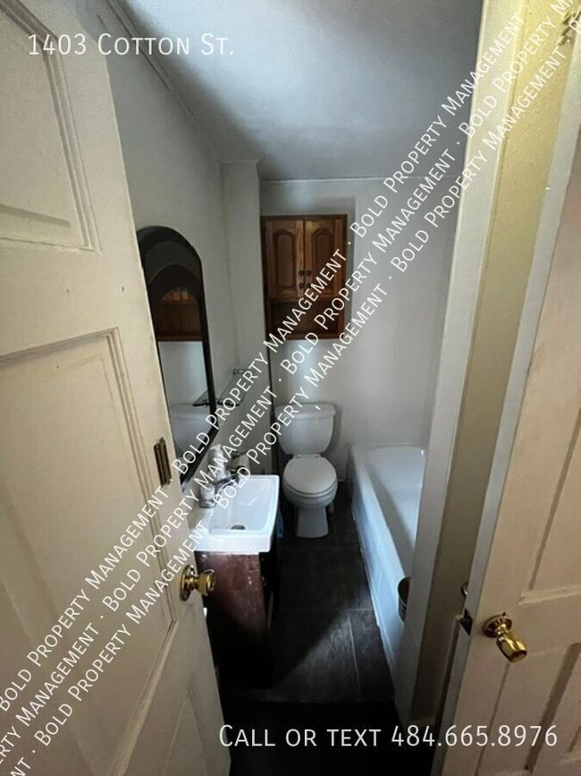 Photo - 1403 Cotton St House