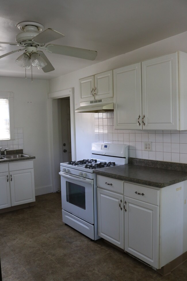 Building Photo - 2506 18th Avenue A