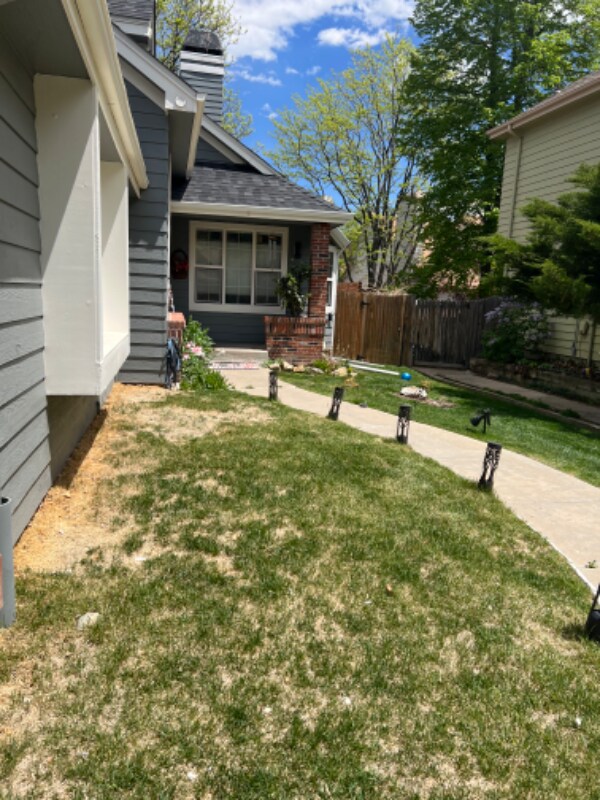 Primary Photo - 9784 Iris St