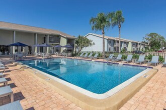 Building Photo - Palmera at Gandy