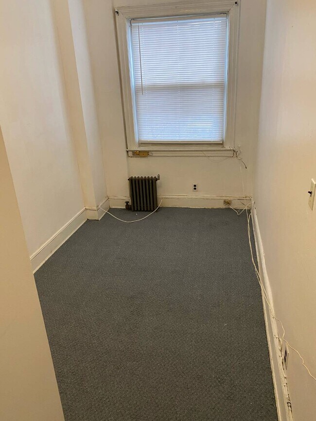 Foto del edificio - 24-42 98th St