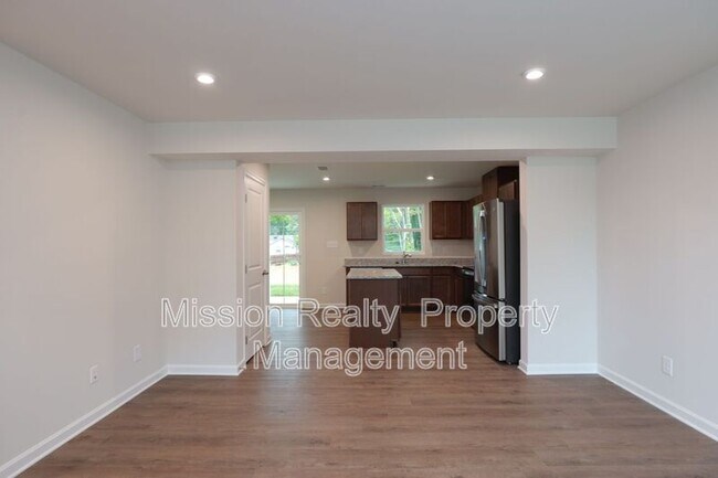 Foto del edificio - 1164 Canterbury Rdg Rd