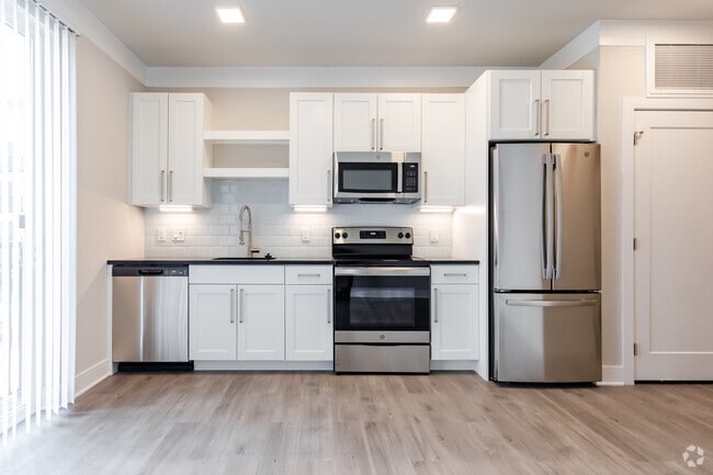 Studio - Kitchen/Dining - The Emery