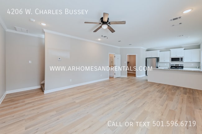 Building Photo - 4206 W Charles Bussey Ave