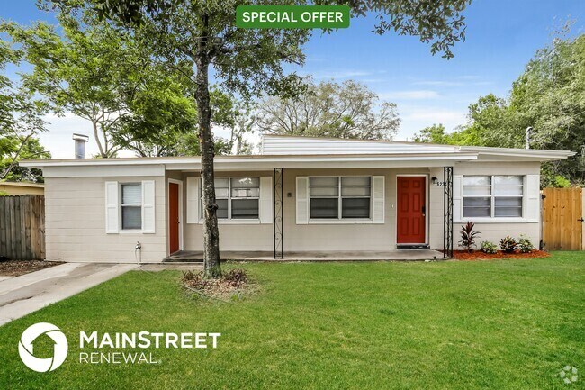 Building Photo - 6234 Balboa Dr