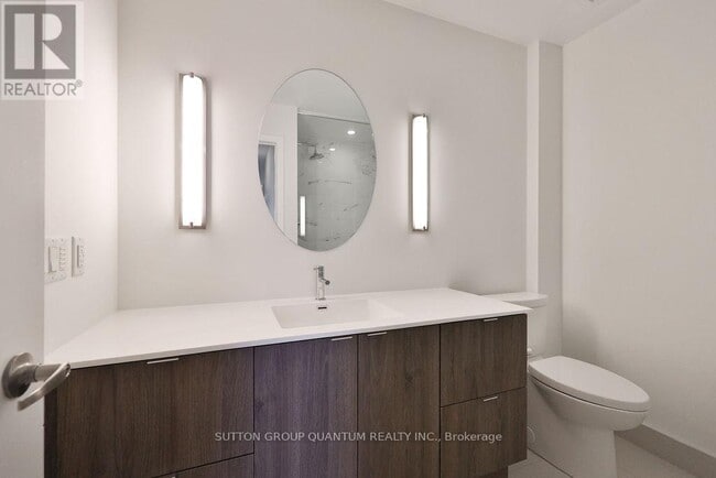 Building Photo - 8 Ann St