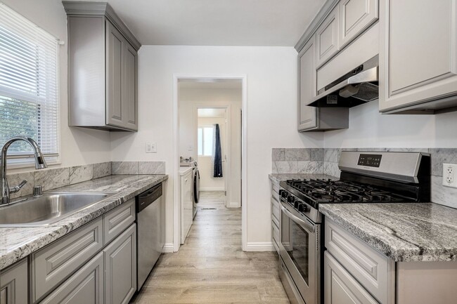 Building Photo - La Mesa Living at Its Best – Spacious Home w/Solar!