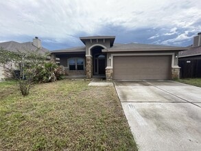 Building Photo - 2202 Retta Dr