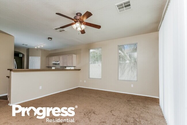 Building Photo - 13415 W Rose Ln