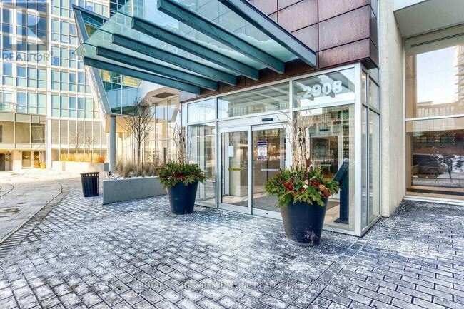 Building Photo - 2916 Hwy 7