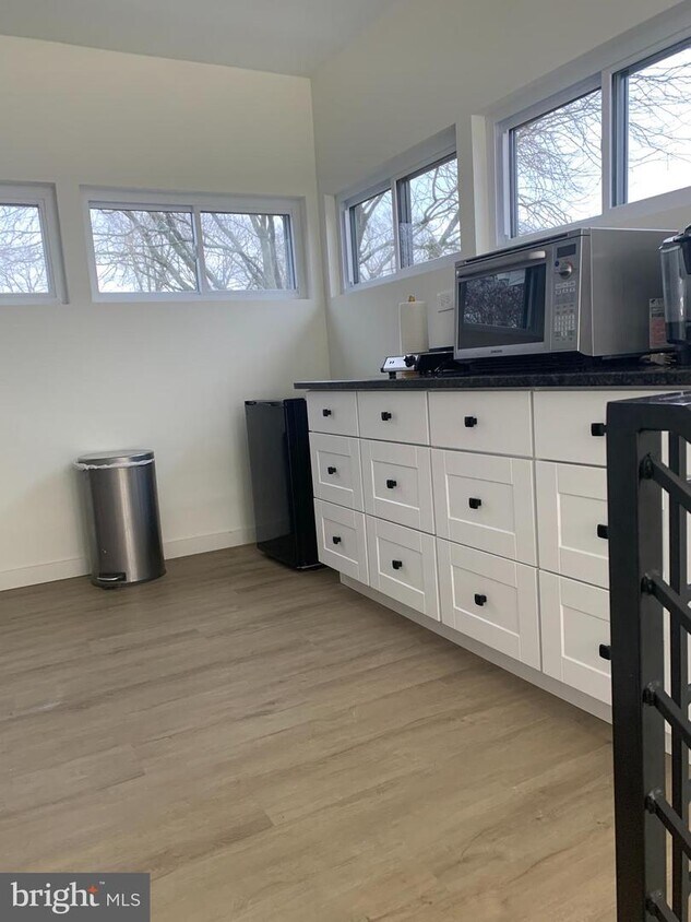 8100 Douglas Rd, Wyndmoor, PA 19038 House Rental in Wyndmoor, PA