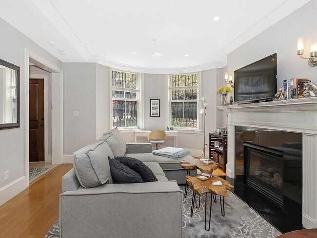 Foto del edificio - 70 E Brookline St
