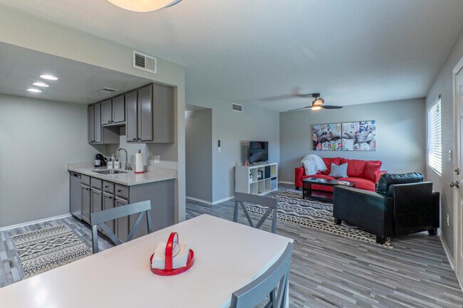 Foto del edificio - 3402 N 32nd St