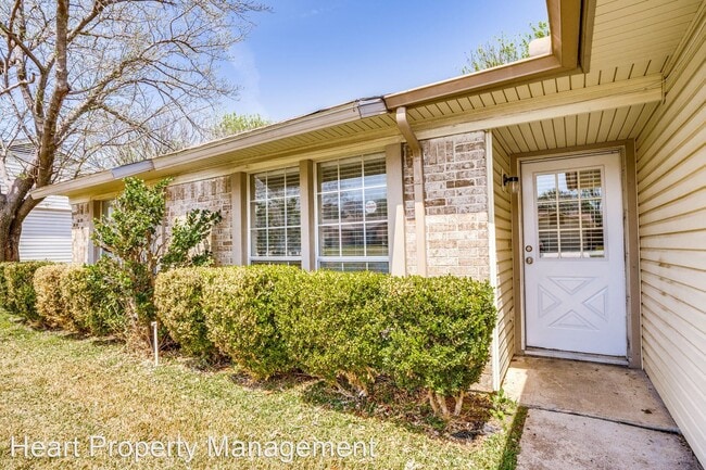 Building Photo - 3 br, 2 bath House - 1407 Legget St