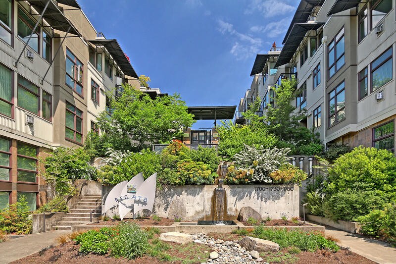 Primary Photo - 1760 N Northlake Way