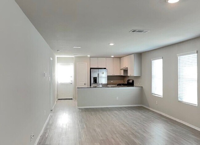 Foto del edificio - 14602 Calaveras Creek