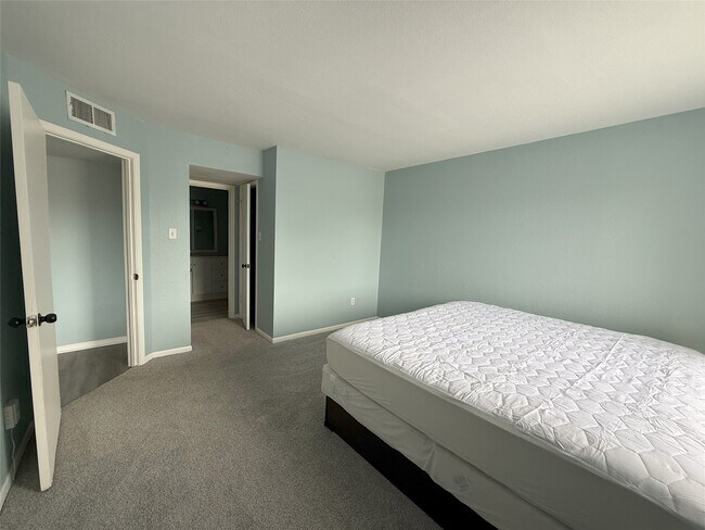 Foto del edificio - 8523 Hearth Dr