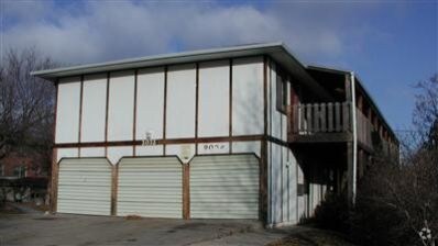 Building Photo - 2032 E St