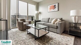 Building Photo - 5800 Highlands Plaza Dr
