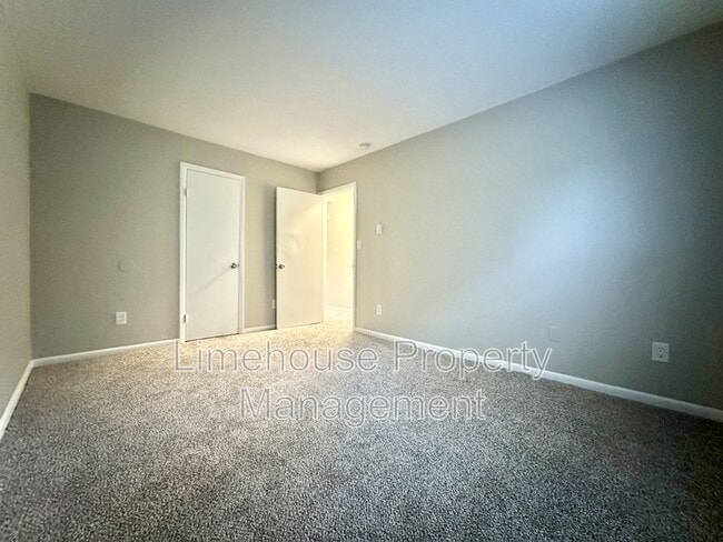 Foto del edificio - 9117 Chesapeake Blvd