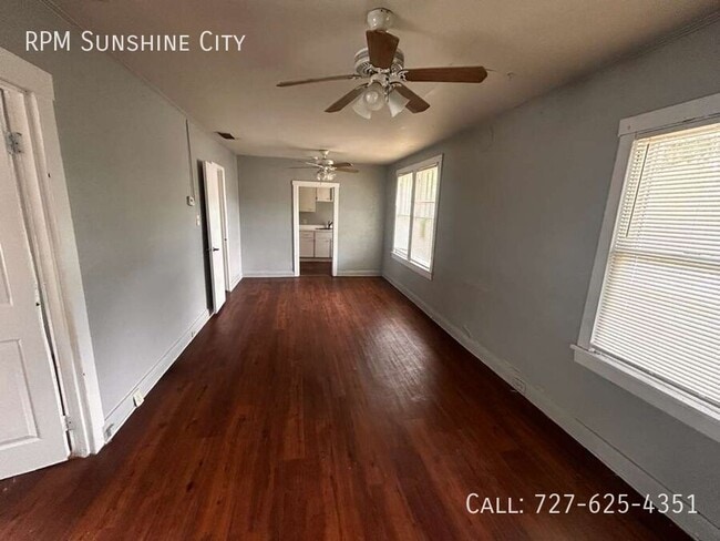 Foto del edificio - 8218 N Klondyke St