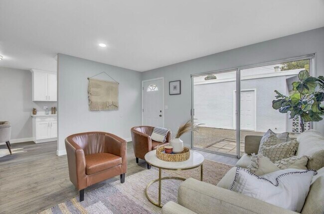 Foto del edificio - Live Oak Ct