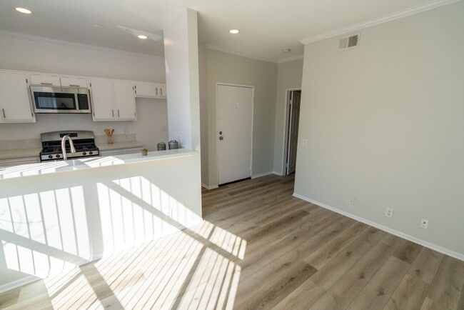 Foto del interior - 14900 Moorpark Street