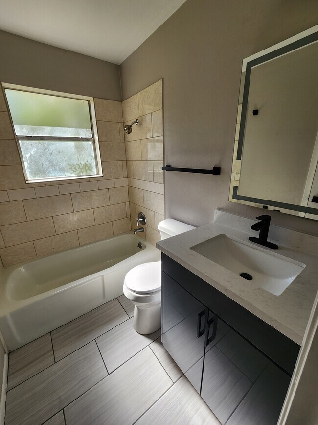 9205 Phelan Blvd, Beaumont, TX 77706 House Rental in Beaumont, TX